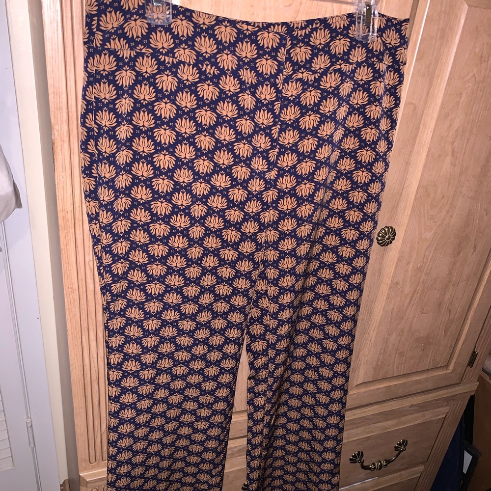 Printed wide leg pants